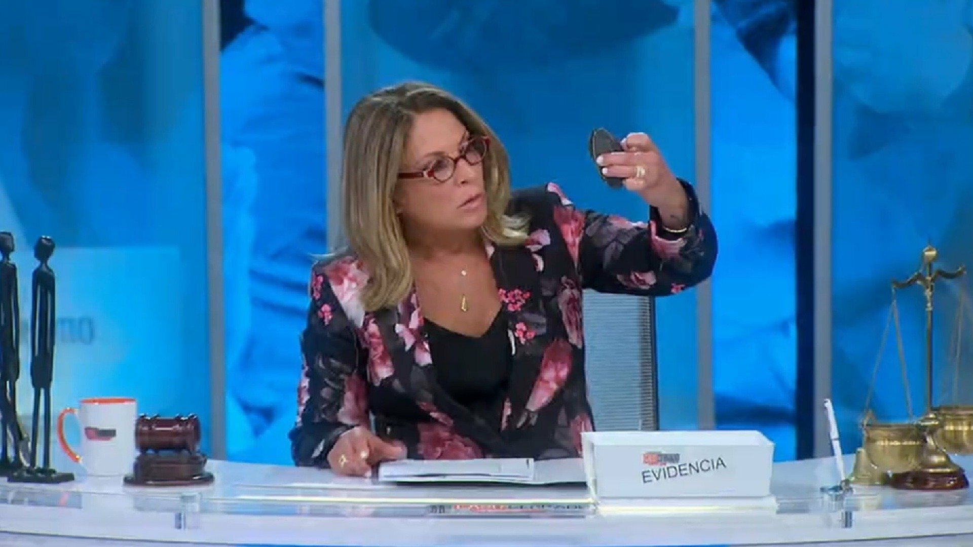 Watch Caso Cerrado Episode: Vaping - NBC.com