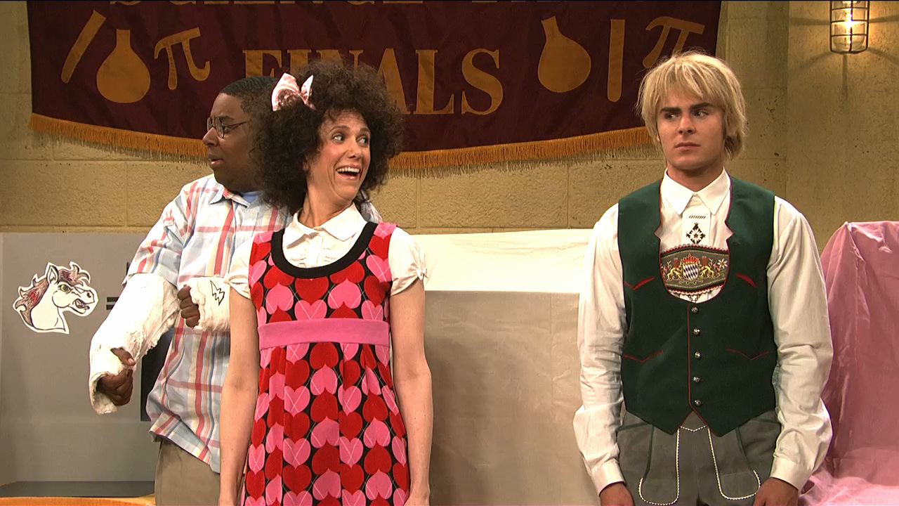 Watch Saturday Night Live Clip: Gilly: Science Fair with Zac Efron