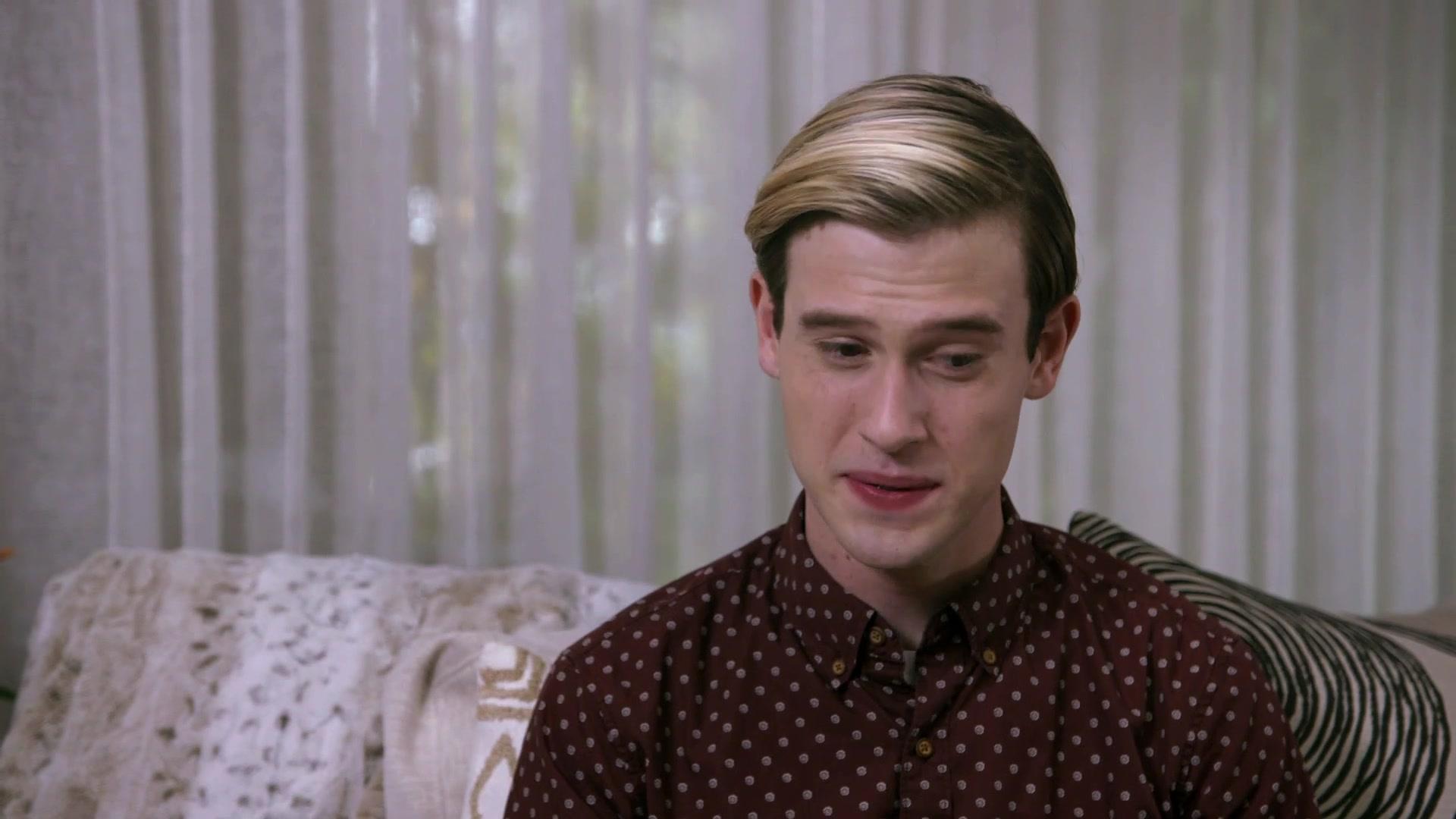 Watch Hollywood Medium With Tyler Henry Episode: Nico Tortorella, Ice-T and Coco  Austin, Alan Thicke - NBC.com