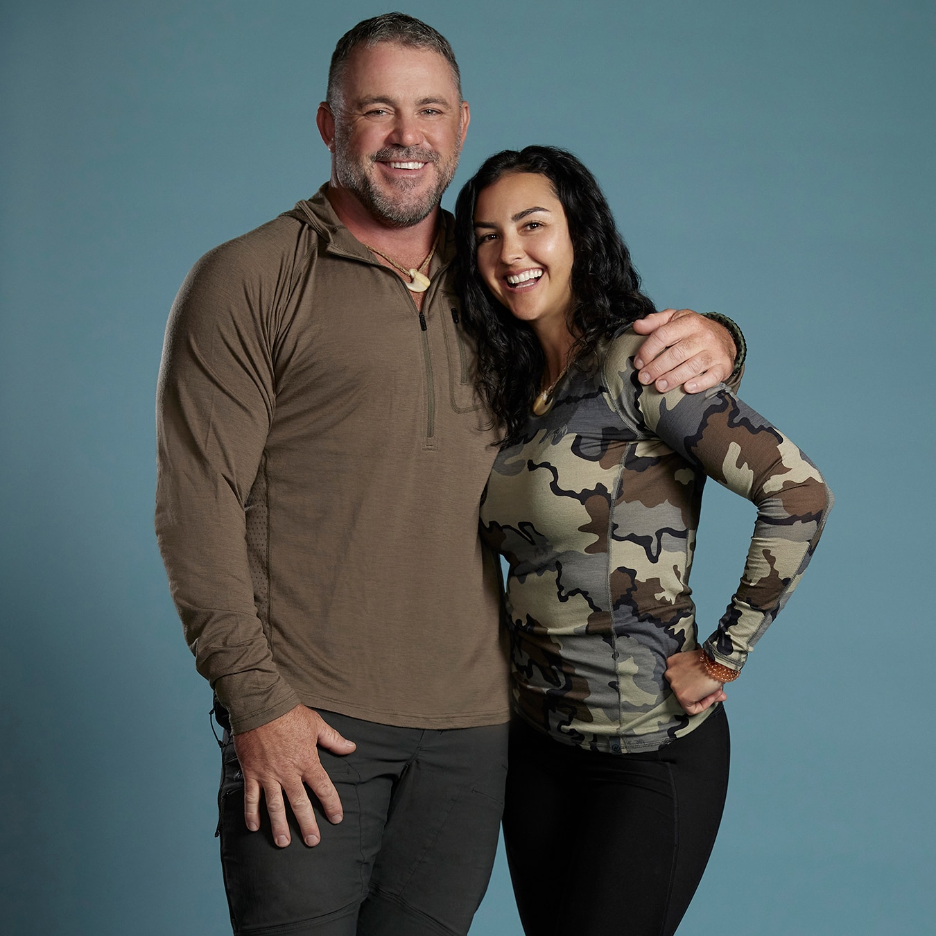 BRETT GATTEN & ESTHER SANDERLIN Race to Survive Alaska contestant