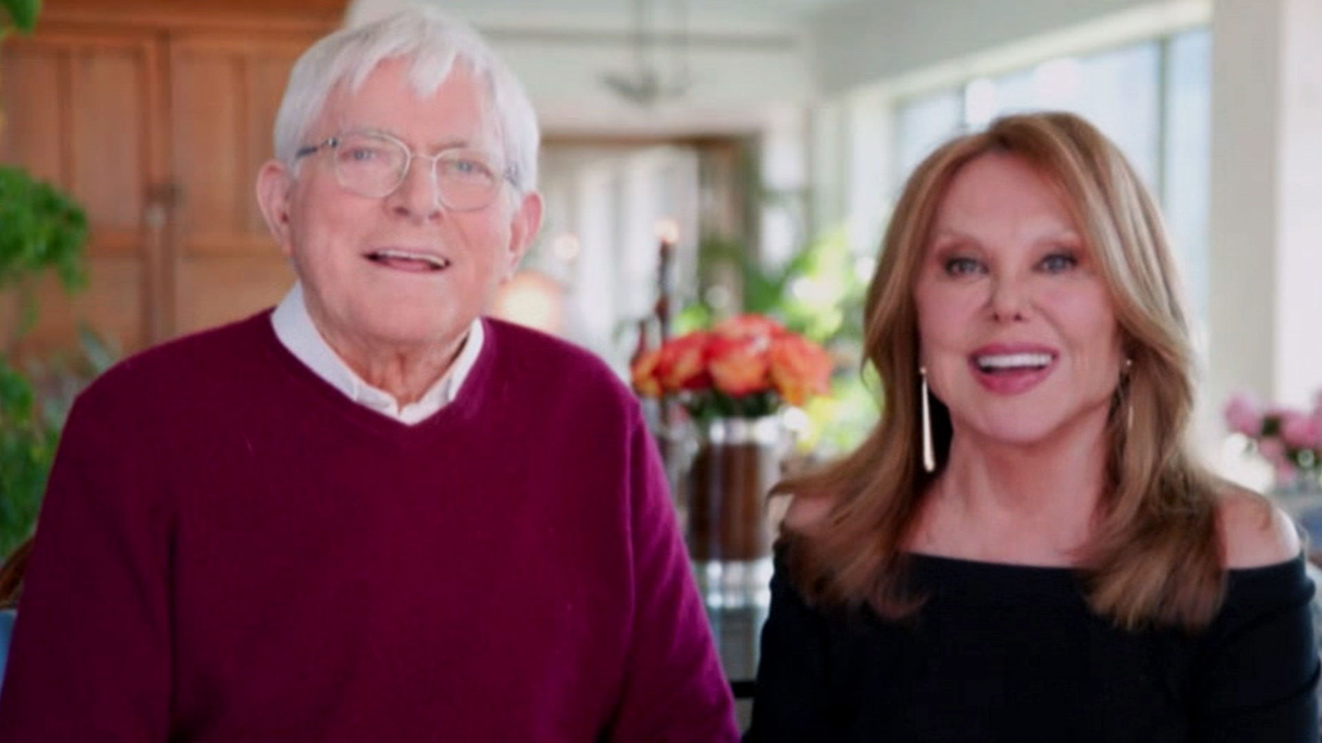 Watch Late Night with Seth Meyers Clip: Phil Donahue and Marlo Thomas  Experienced Love at First Sight - NBC.com