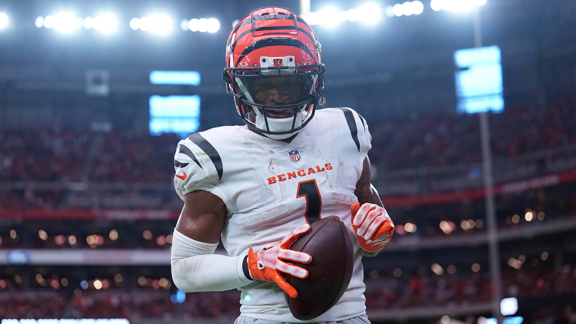 Matthew Berry's 2023 fantasy football overall rankings: 31-40