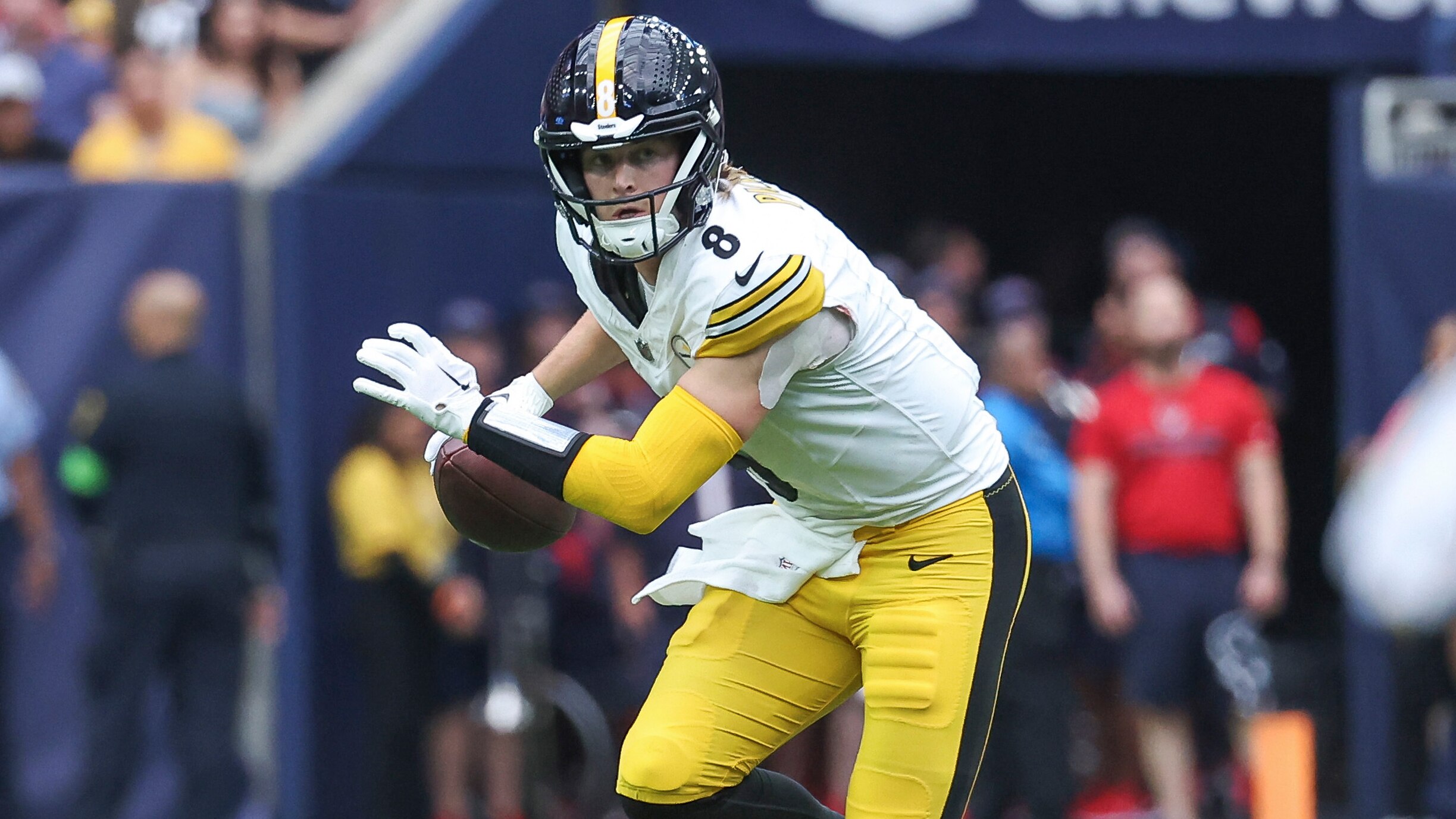 Turning to Kenny Pickett was inevitable for struggling Steelers