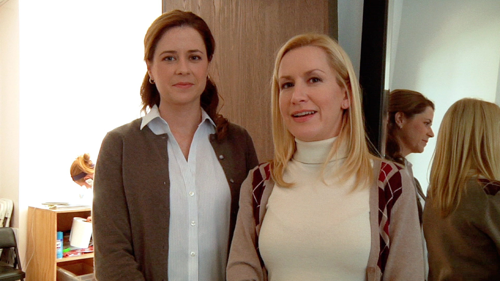 Watch The Office Web Exclusive Jenna And Angelas Secrets Of The Set