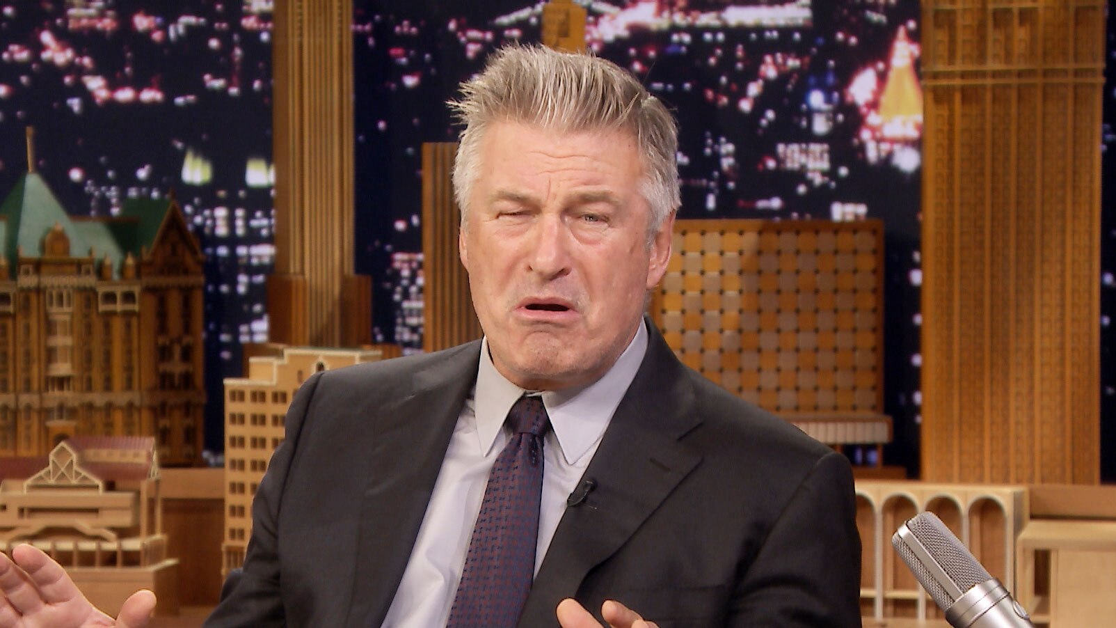 Watch The Tonight Show Starring Jimmy Fallon Interview Alec Baldwin
