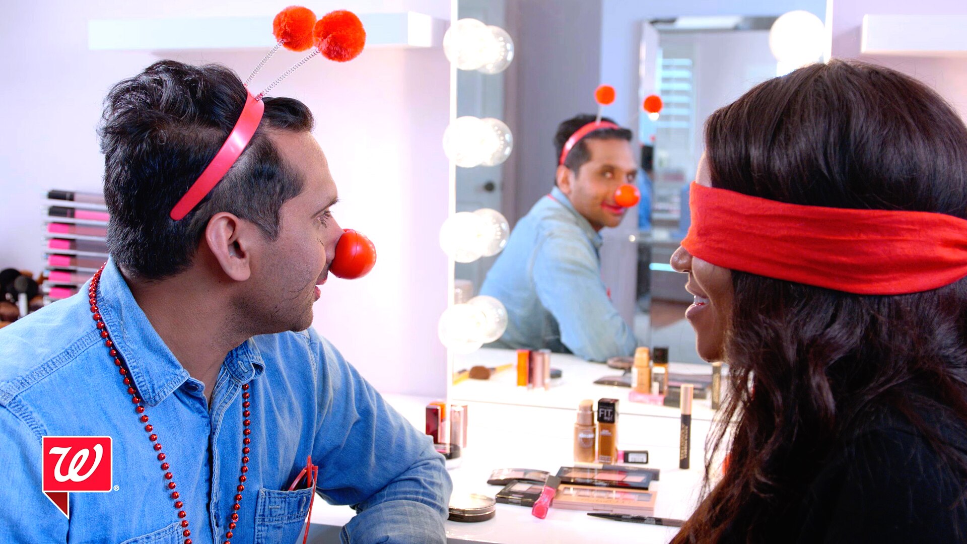 Watch The Red Nose Day Special Current Preview: Blindfold Makeup