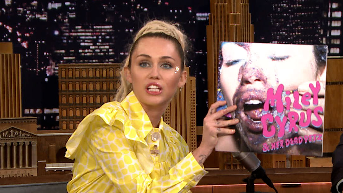 Watch The Tonight Show Starring Jimmy Fallon Interview Miley Cyrus Is Going On Tour With The 0561