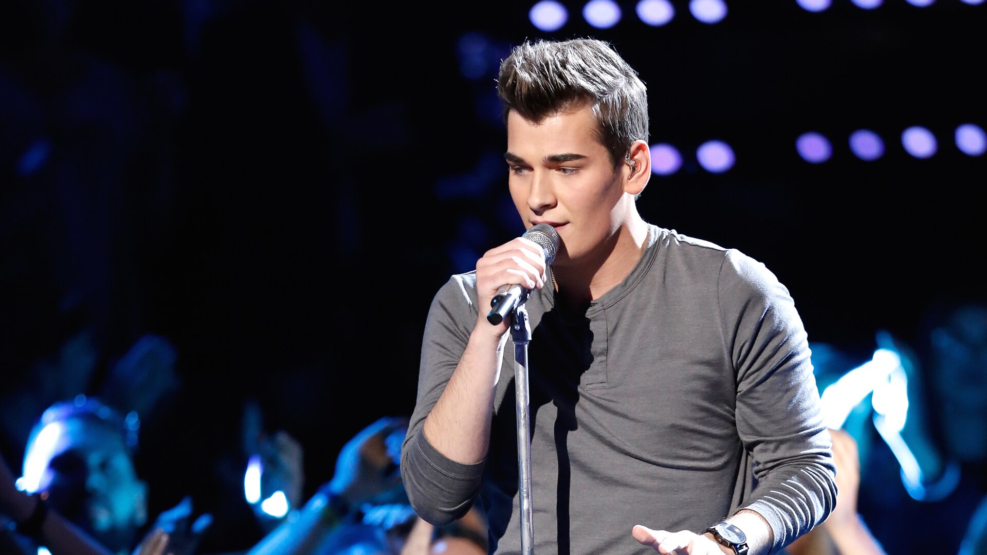 Watch The Voice Highlight Zach Seabaugh "Crazy Little Thing Called