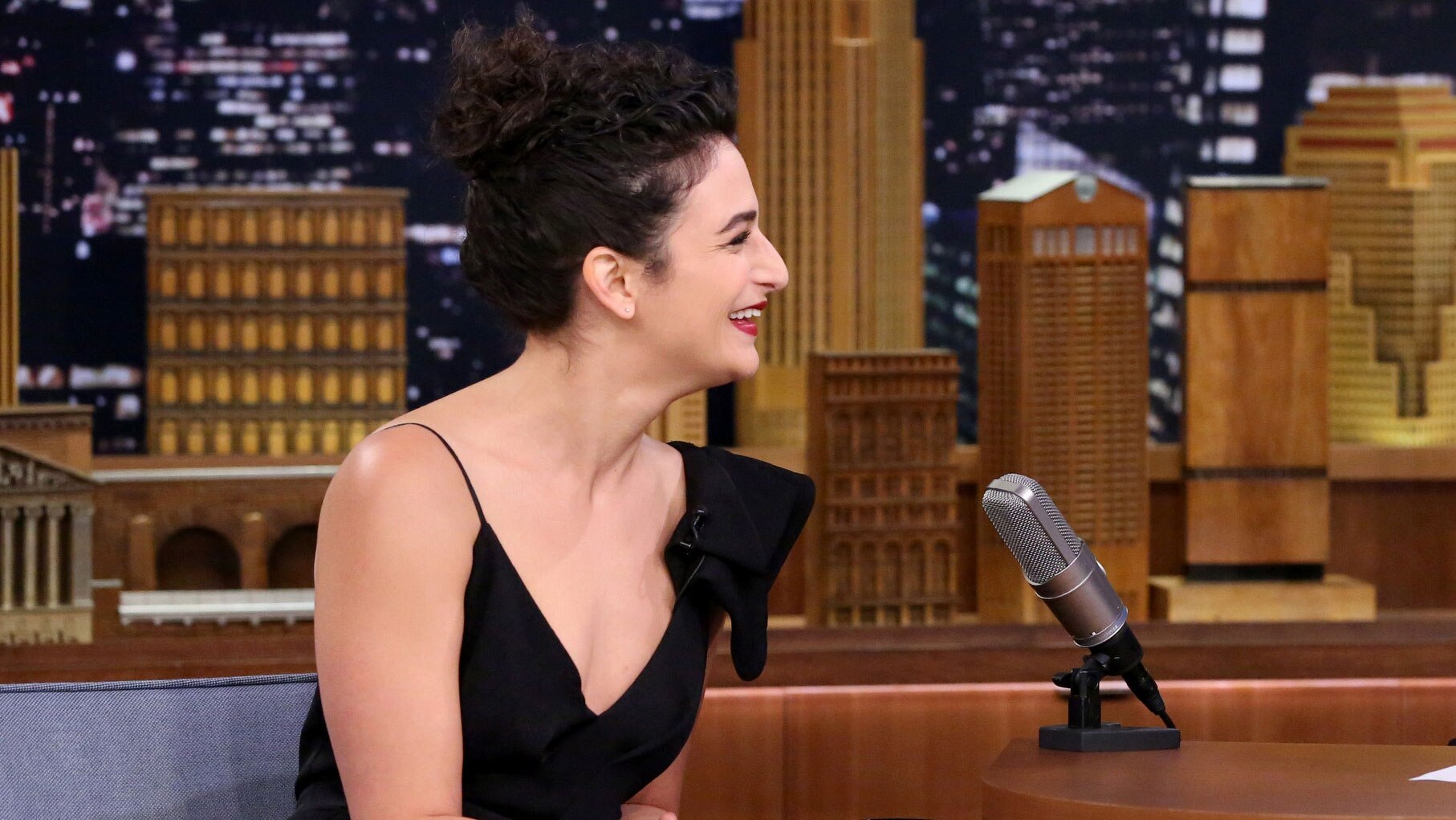 Jenny Slate's Uber Ride Took a Weird Trivia Turn
