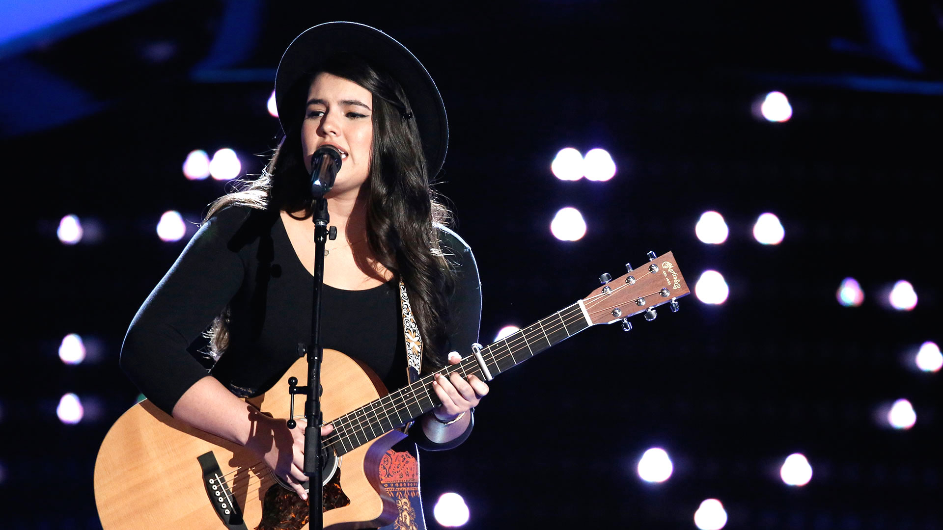 Watch The Voice Highlight Madi Davis Blind Audition Its Too Late 