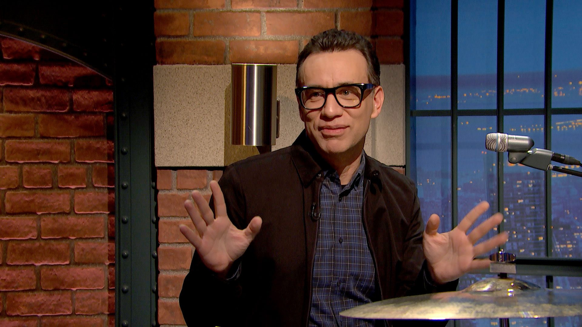 Watch Late Night With Seth Meyers Interview Fred Armisens Extremely