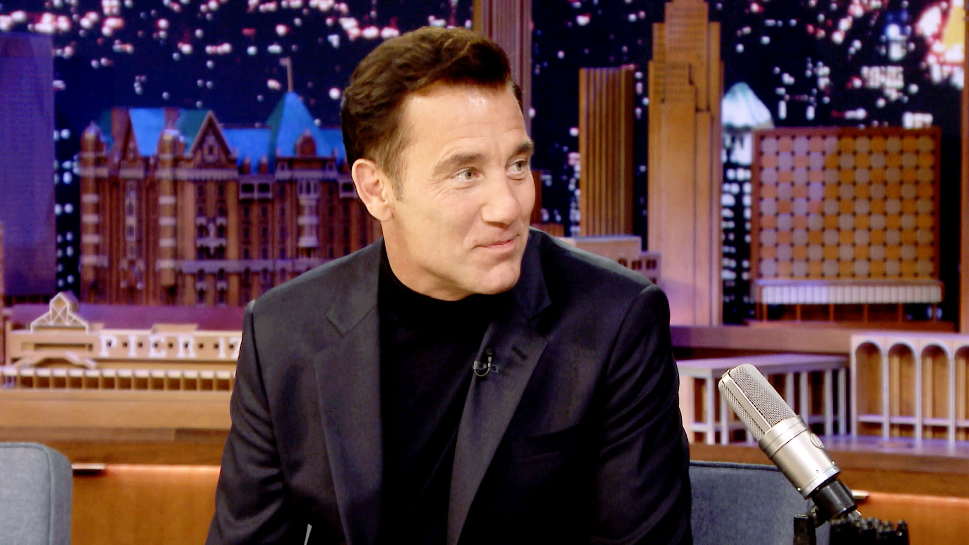 Watch The Tonight Show Starring Jimmy Fallon Episode: Clive Owen, Elsie Fisher, Lewis ...1920 x 1080