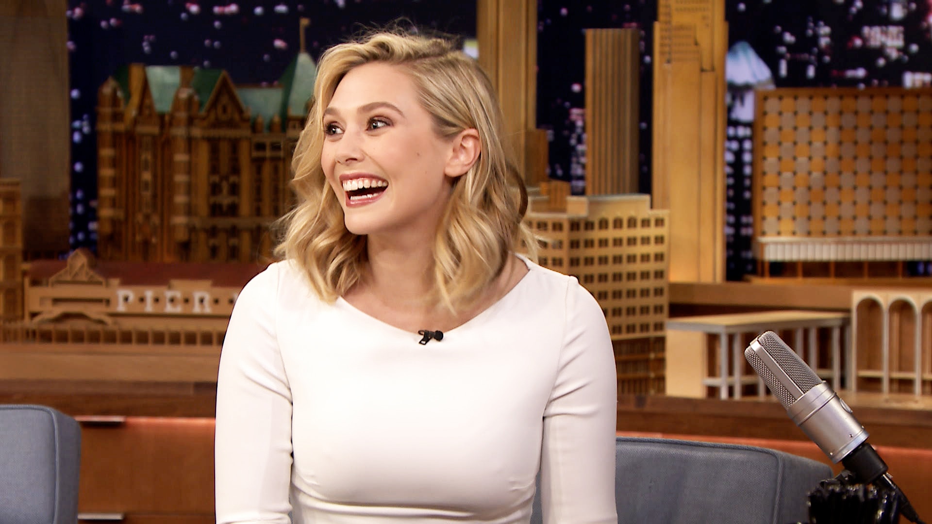 Watch The Tonight Show Starring Jimmy Fallon Interview: Elizabeth Olsen