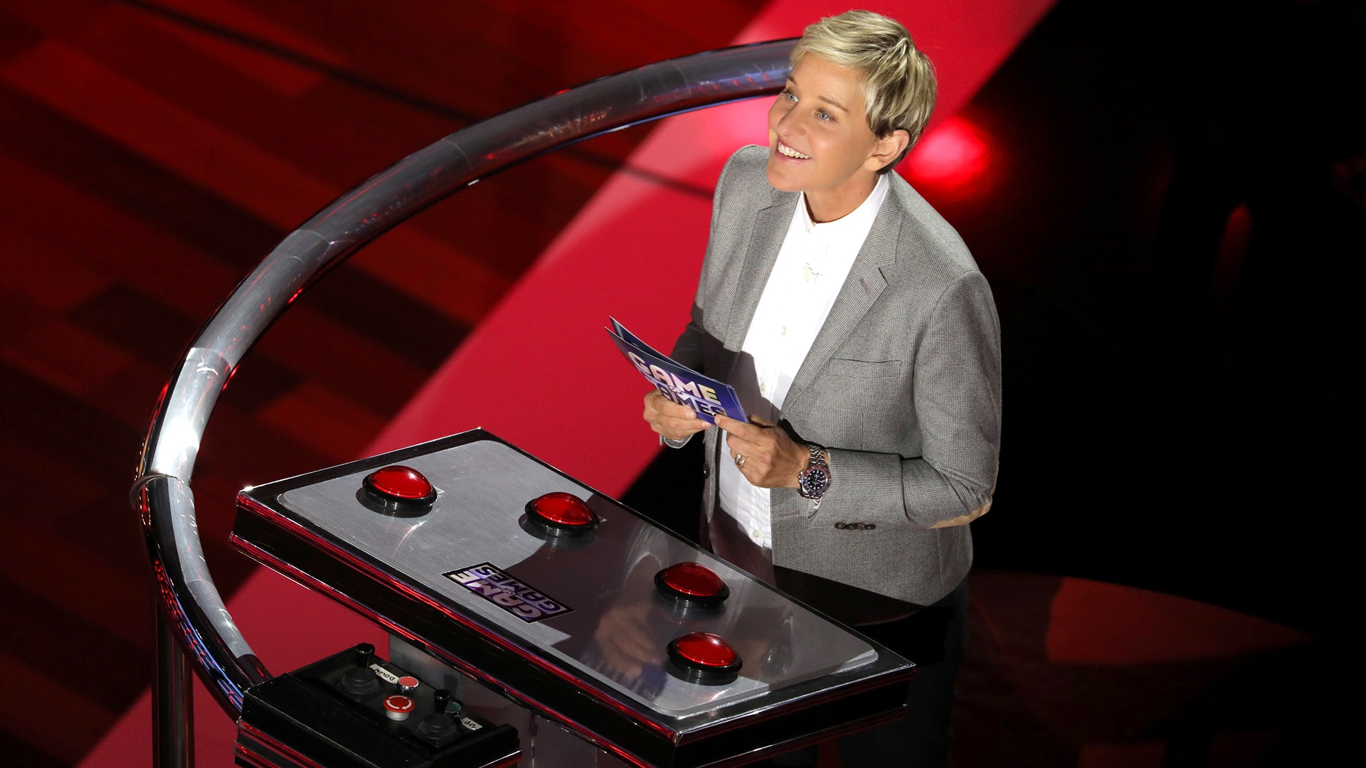 Watch Ellen's Game of Games Highlight Know or Go Season