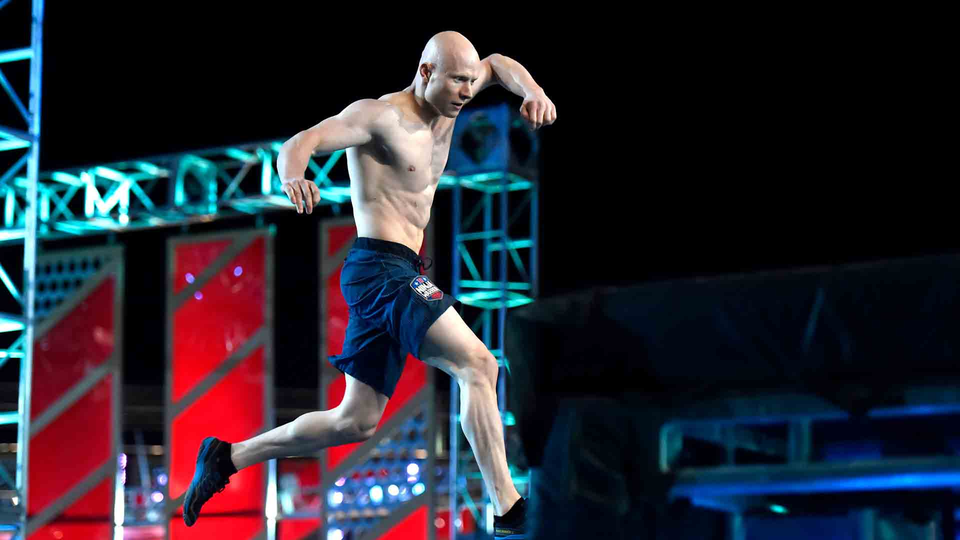 Watch American Ninja Warrior Highlight Kevin Bull at the Vegas Finals