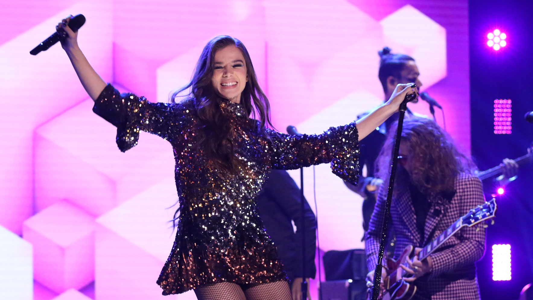 Hailee Steinfeld Concert | lupon.gov.ph