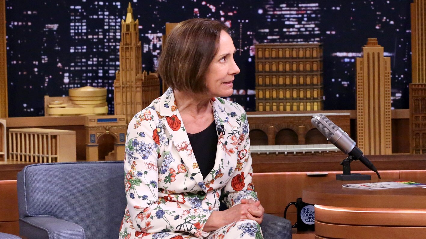 Laurie Metcalf Spills Details About the Roseanne Reunion
