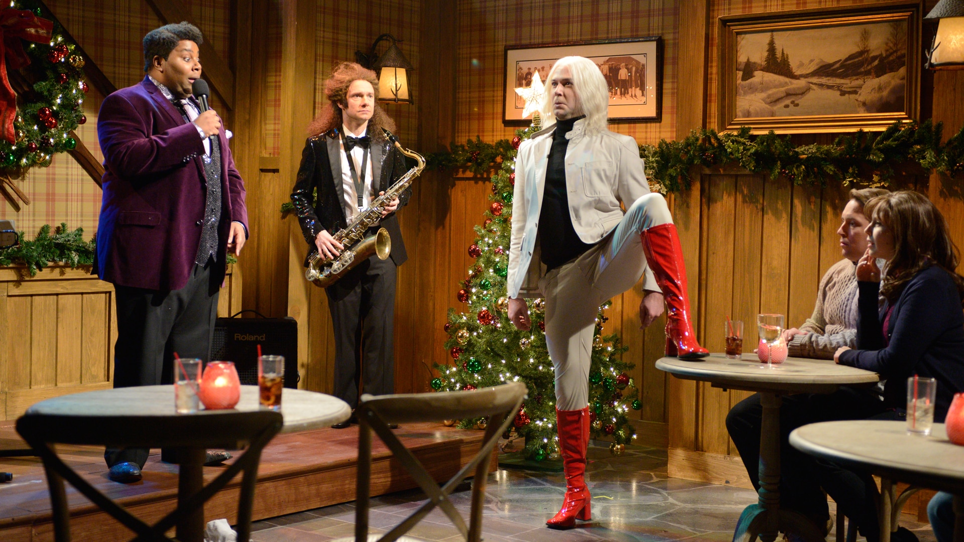 Watch Saturday Night Live Highlight Holiday Gig