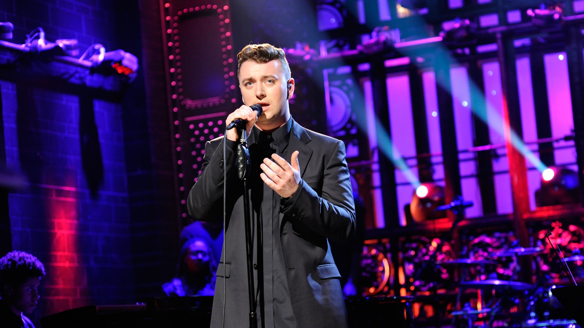 Watch Saturday Night Live Highlight Sam Smith Stay With Me
