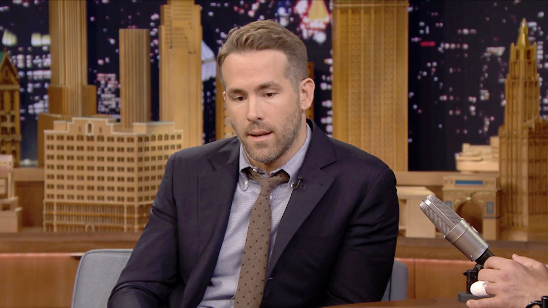 Watch The Tonight Show Starring Jimmy Fallon Interview Ryan Reynolds Gets Debaucherous In 