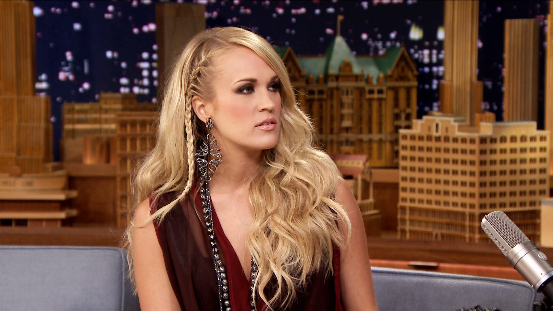 Watch The Tonight Show Starring Jimmy Fallon Interview: Carrie