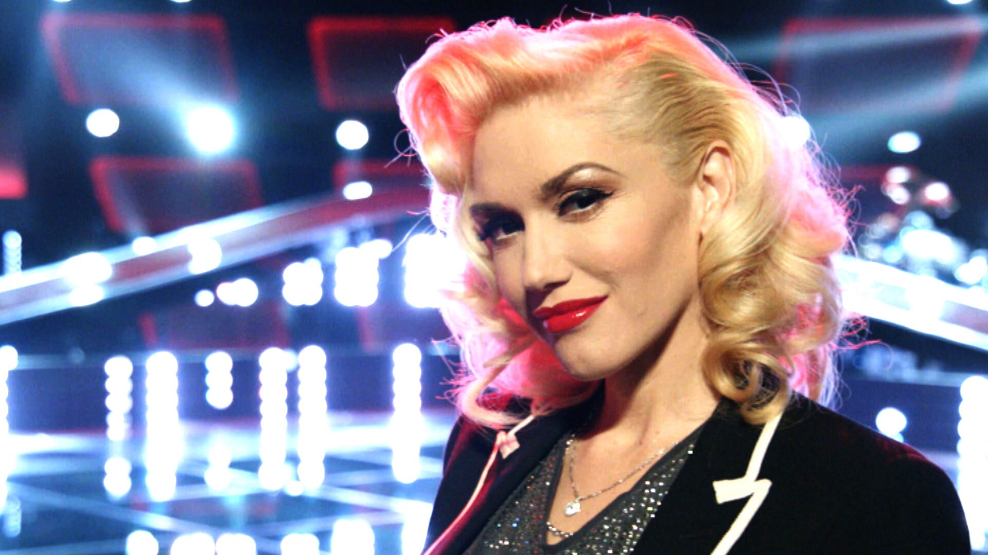 Watch The Voice Web Exclusive Get Gwen's Blind Audition Look