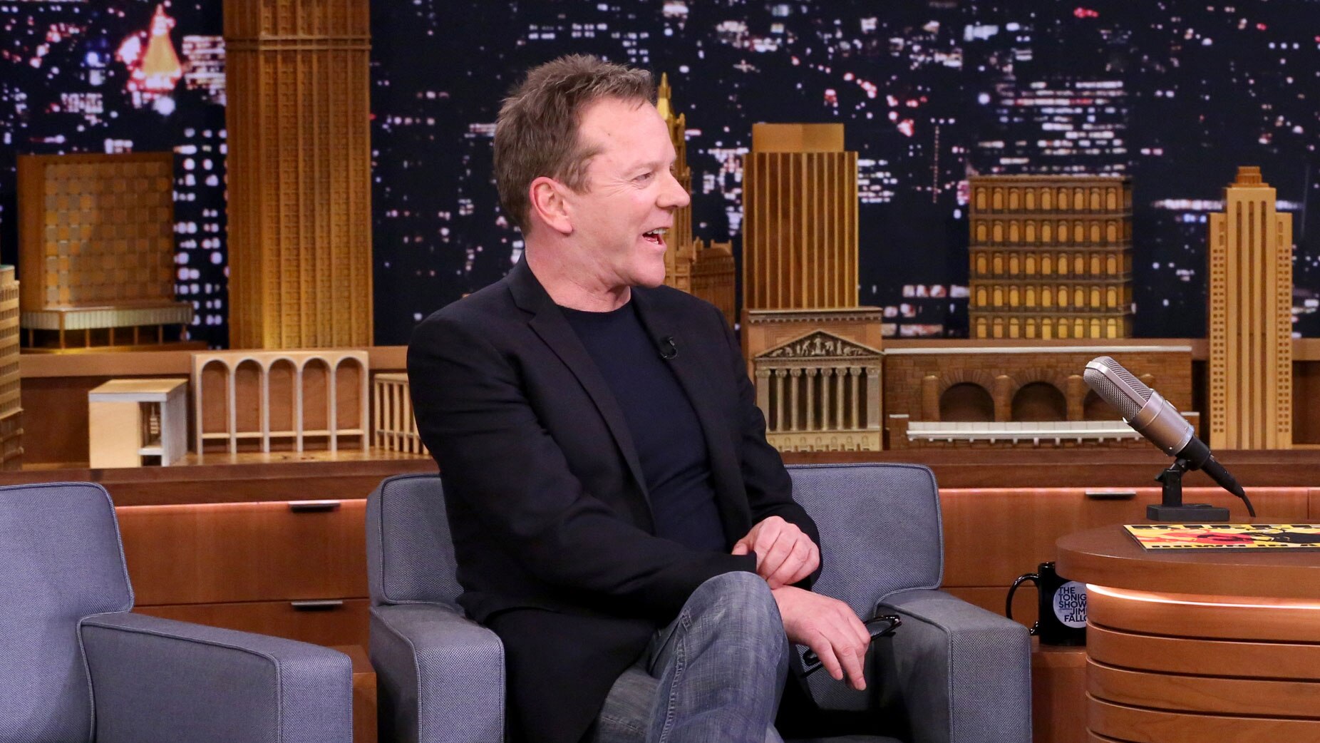 Kiefer Sutherland's Designated Survivor Shares Similarities with an Inexperienced POTUS