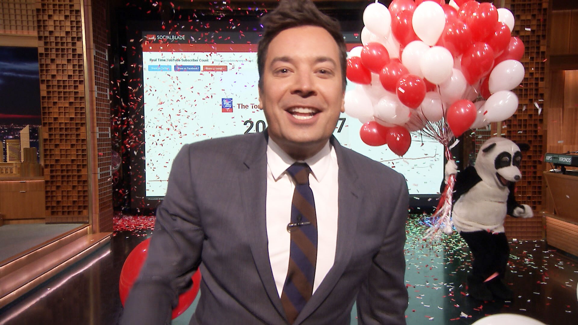 Watch The Tonight Show Starring Jimmy Fallon Highlight: Jimmy Makes