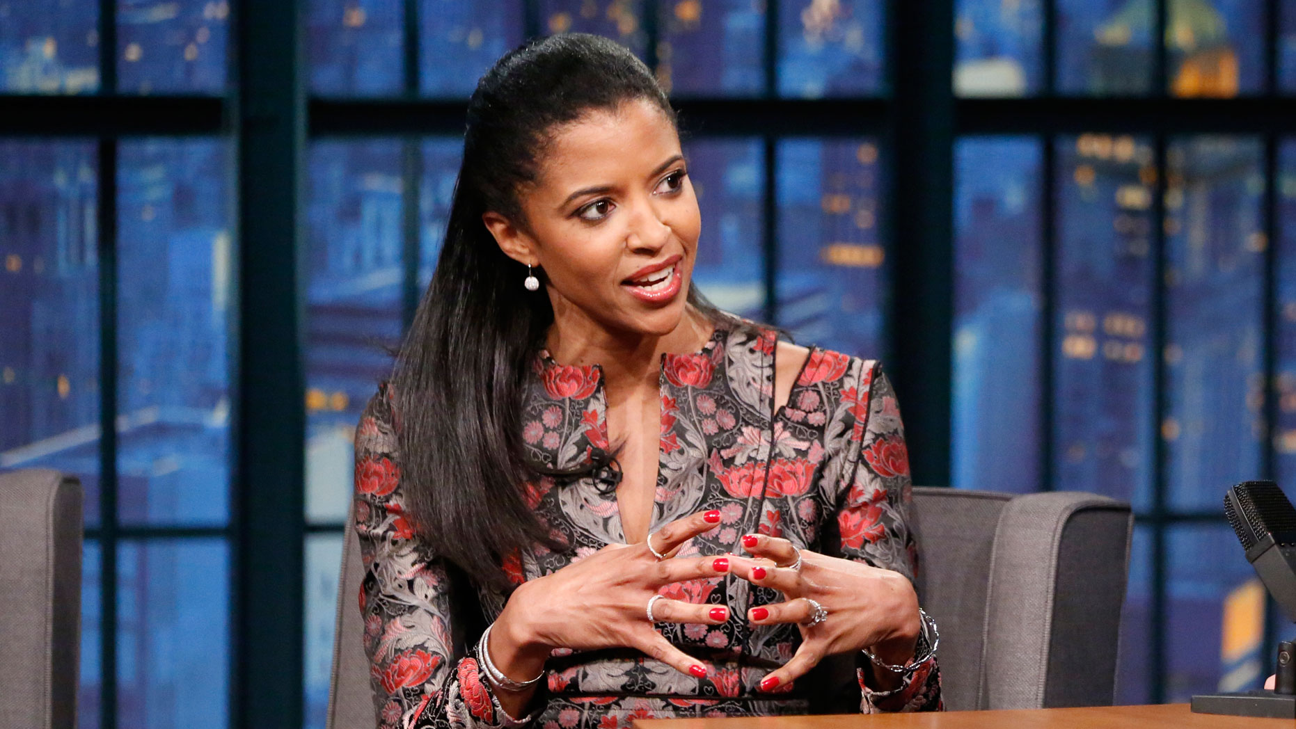 Watch Late Night with Seth Meyers Interview: Renée Elise Goldsberry