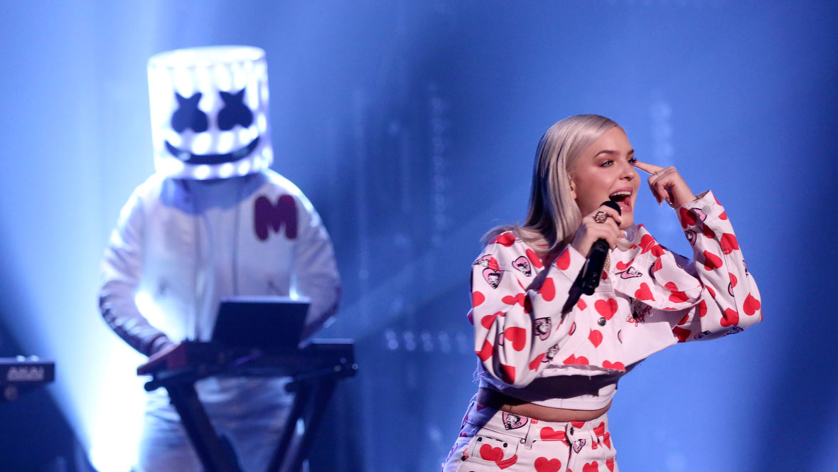 Watch The Tonight Show Starring Jimmy Fallon Highlight Marshmello Anne Marie Friends Nbc Com