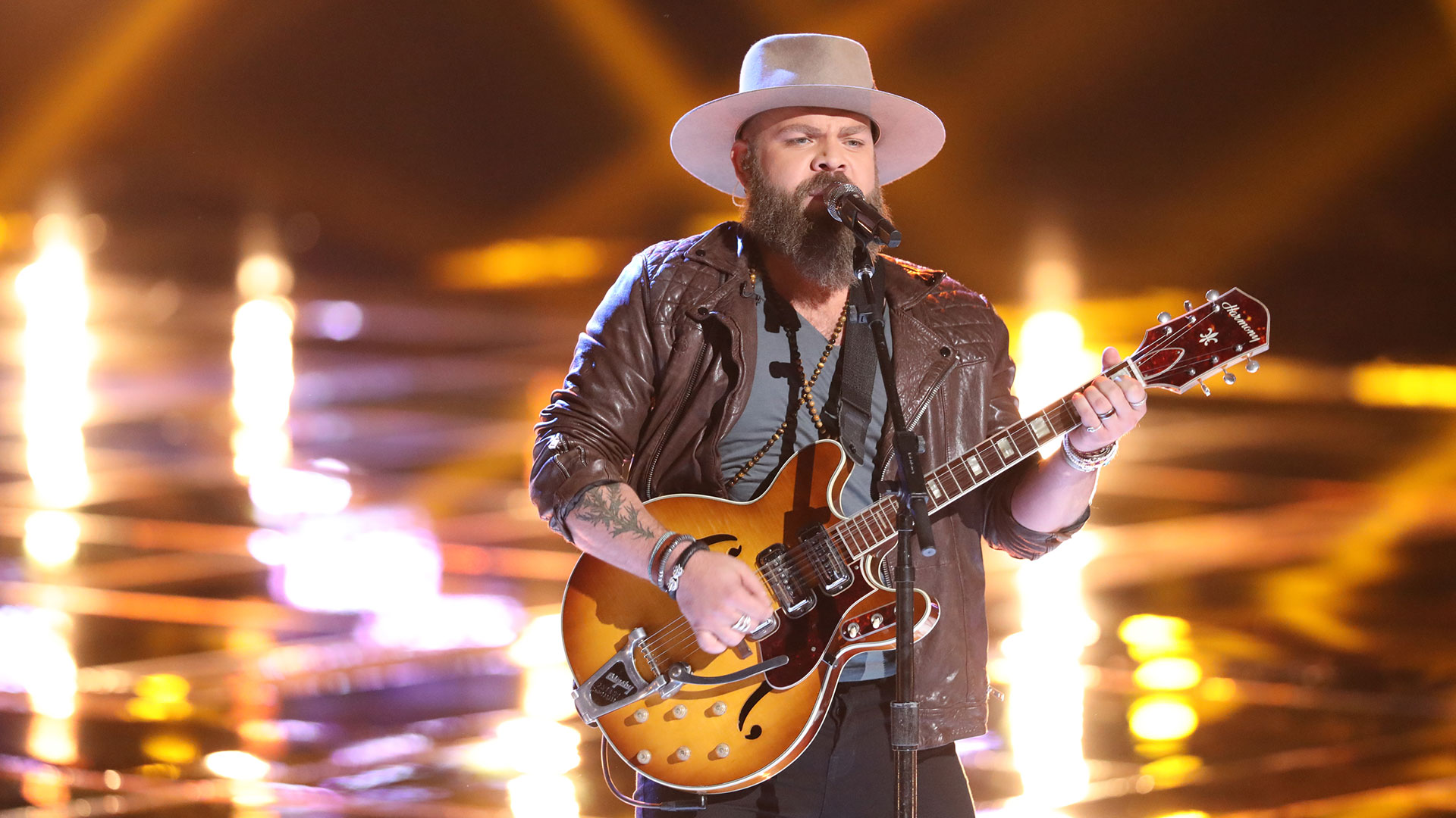 Watch The Voice Highlight: Adam Cunningham - Instant Save Performance ...