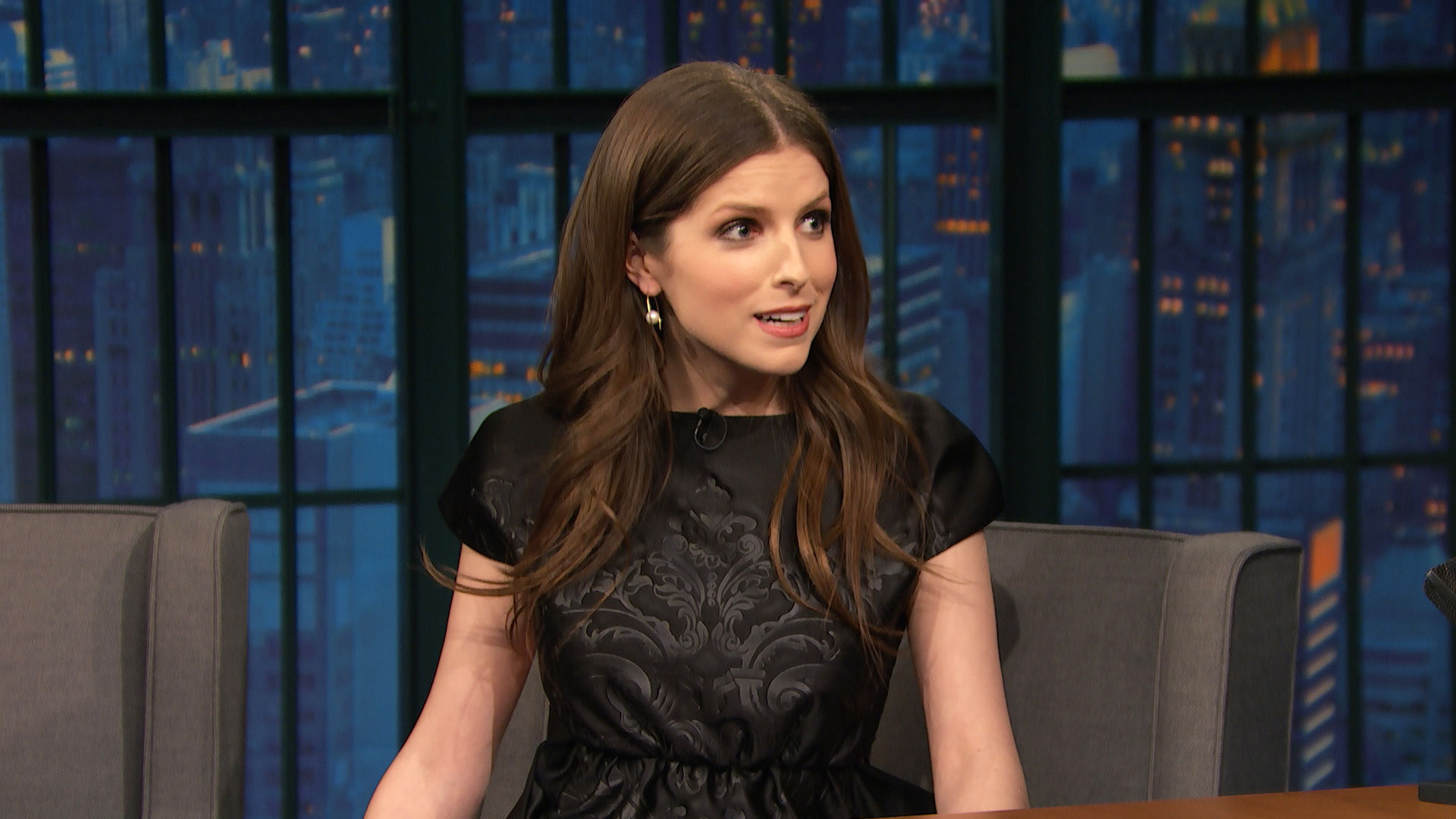 Watch Late Night With Seth Meyers Interview Anna Kendrick Felt Bad For