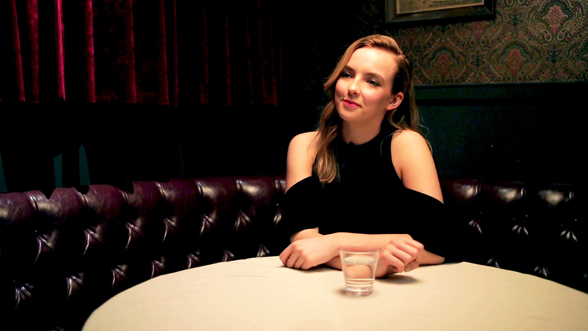 Watch Last Call with Carson Daly Interview Jodie Comer