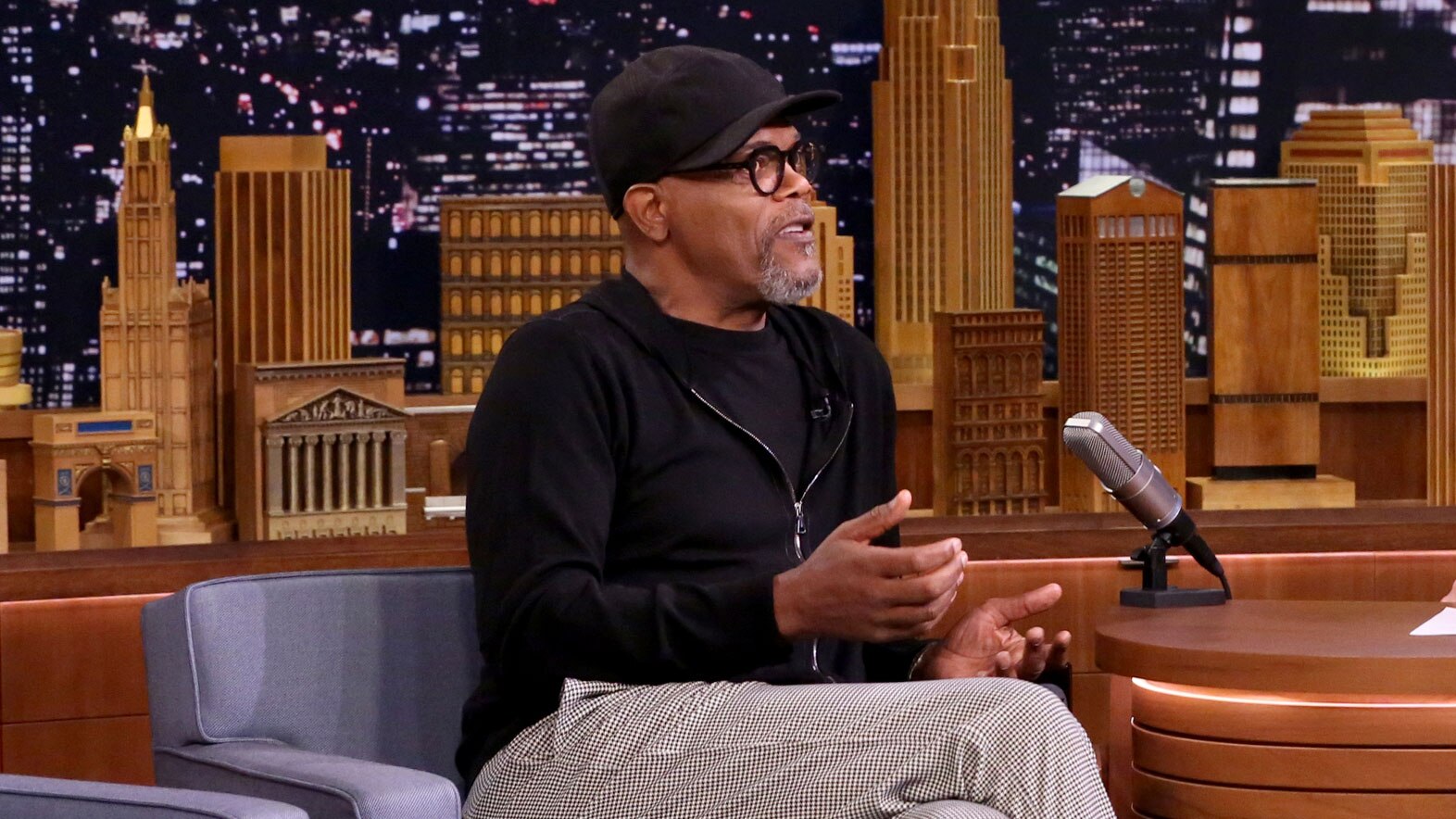 watch-the-tonight-show-starring-jimmy-fallon-interview-samuel-l