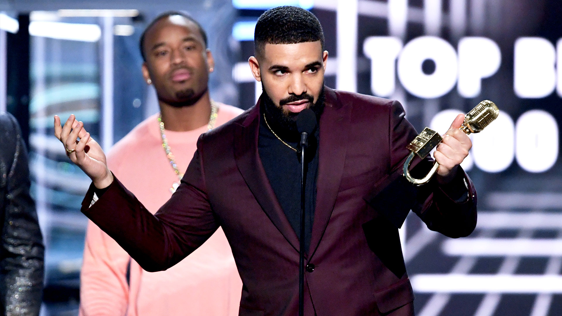 Watch Billboard Music Awards Highlight: Top Billboard 200 Album Award ...