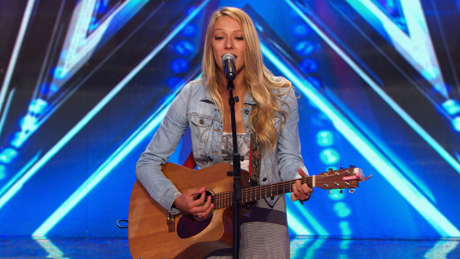 Watch America�s Got Talent Highlight Carly Jo Jackson Watch America�s Got Talent Highlight Carly Jo Jackson