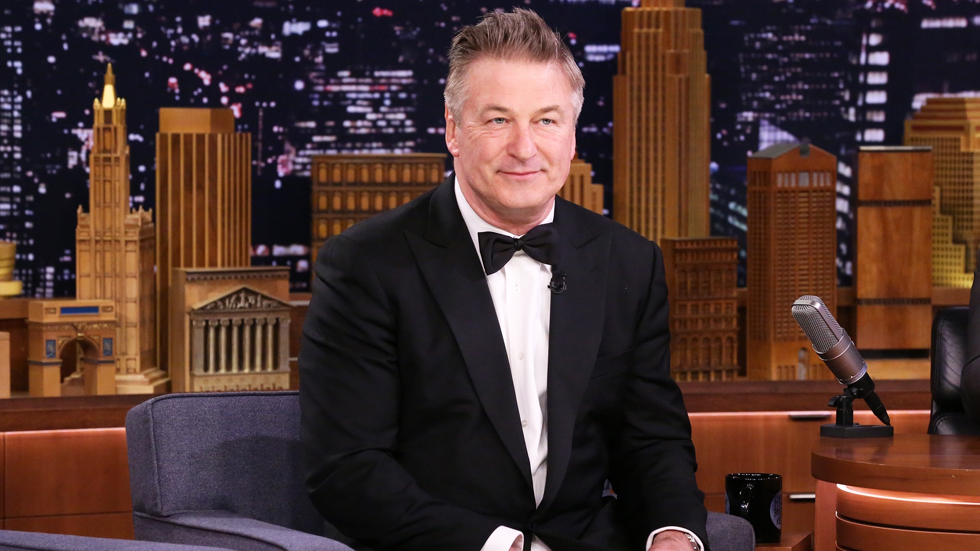 Watch The Tonight Show Starring Jimmy Fallon Episode Alec Baldwin