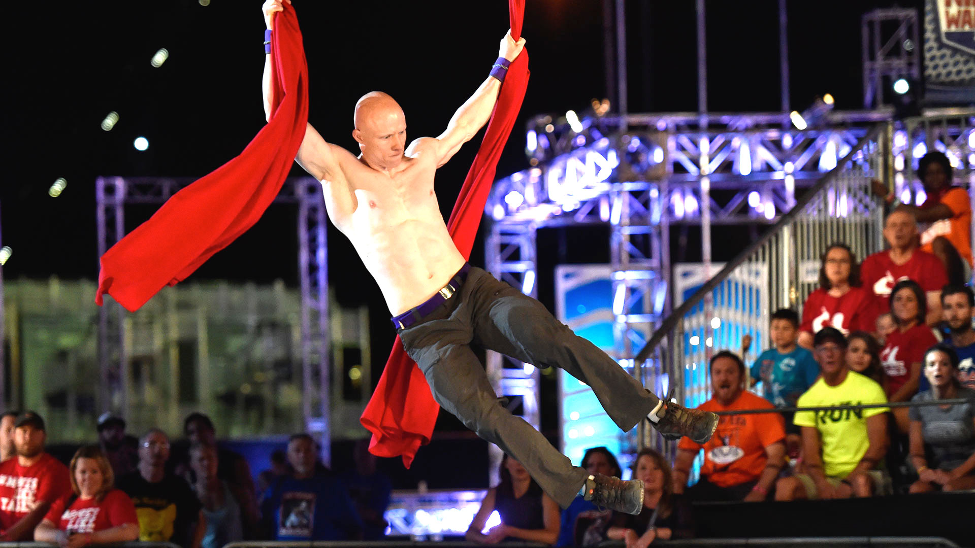 Watch American Ninja Warrior Highlight Kevin Bull at the Vegas Finals