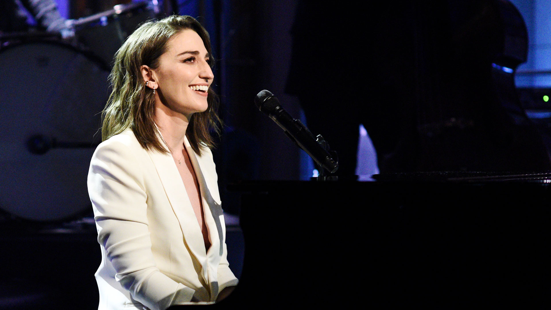 Watch Saturday Night Live Highlight Sara Bareilles Saint Honesty