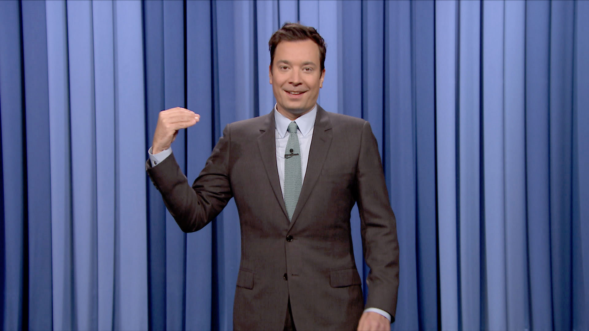 Watch The Tonight Show Starring Jimmy Fallon Highlight: Jim Webb's Puppet Hands at the ...1920 x 1080