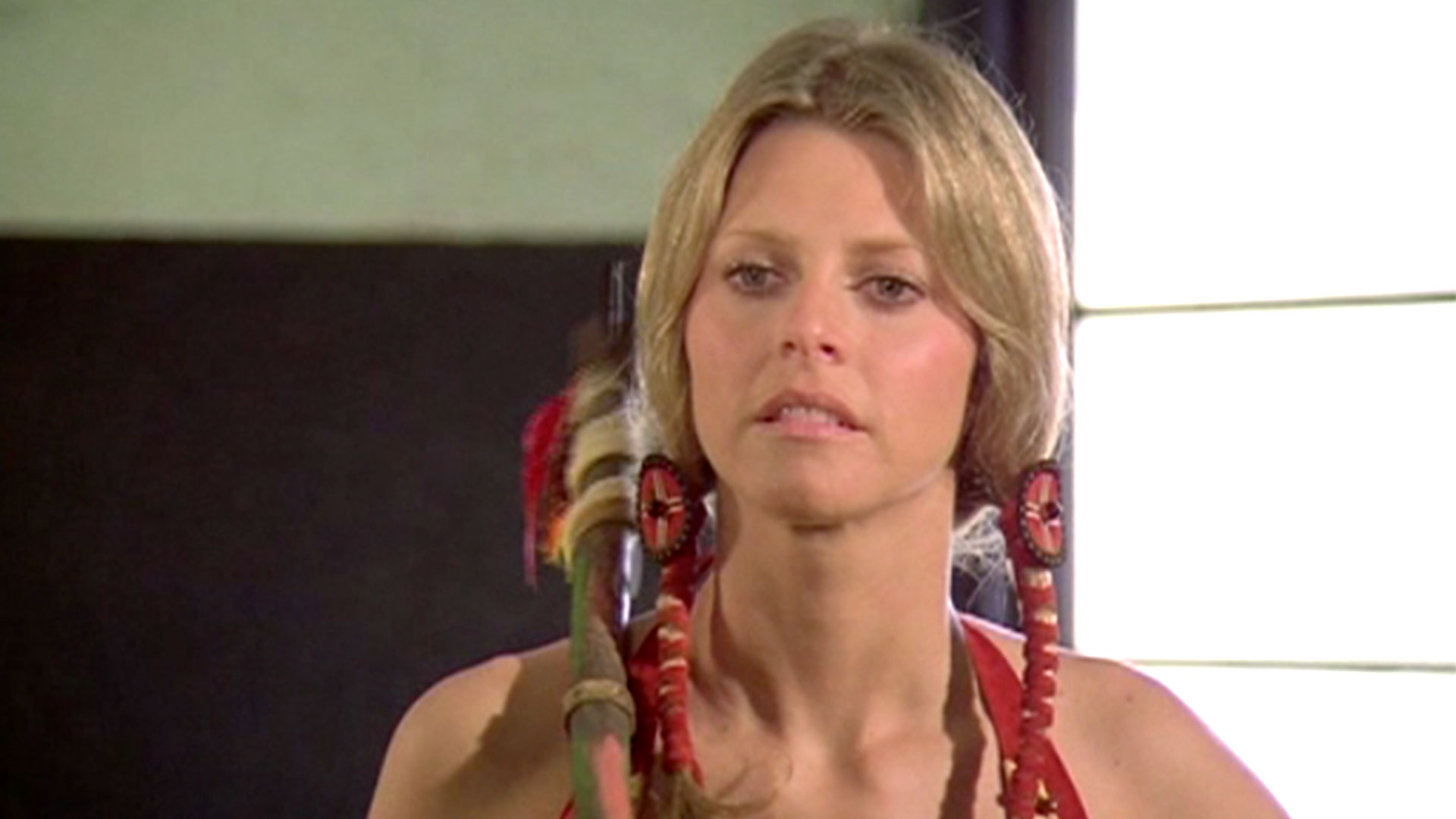 Watch The Bionic Woman Episode: In This Corner, Jaime Sommers - NBC.com1920 x 1080