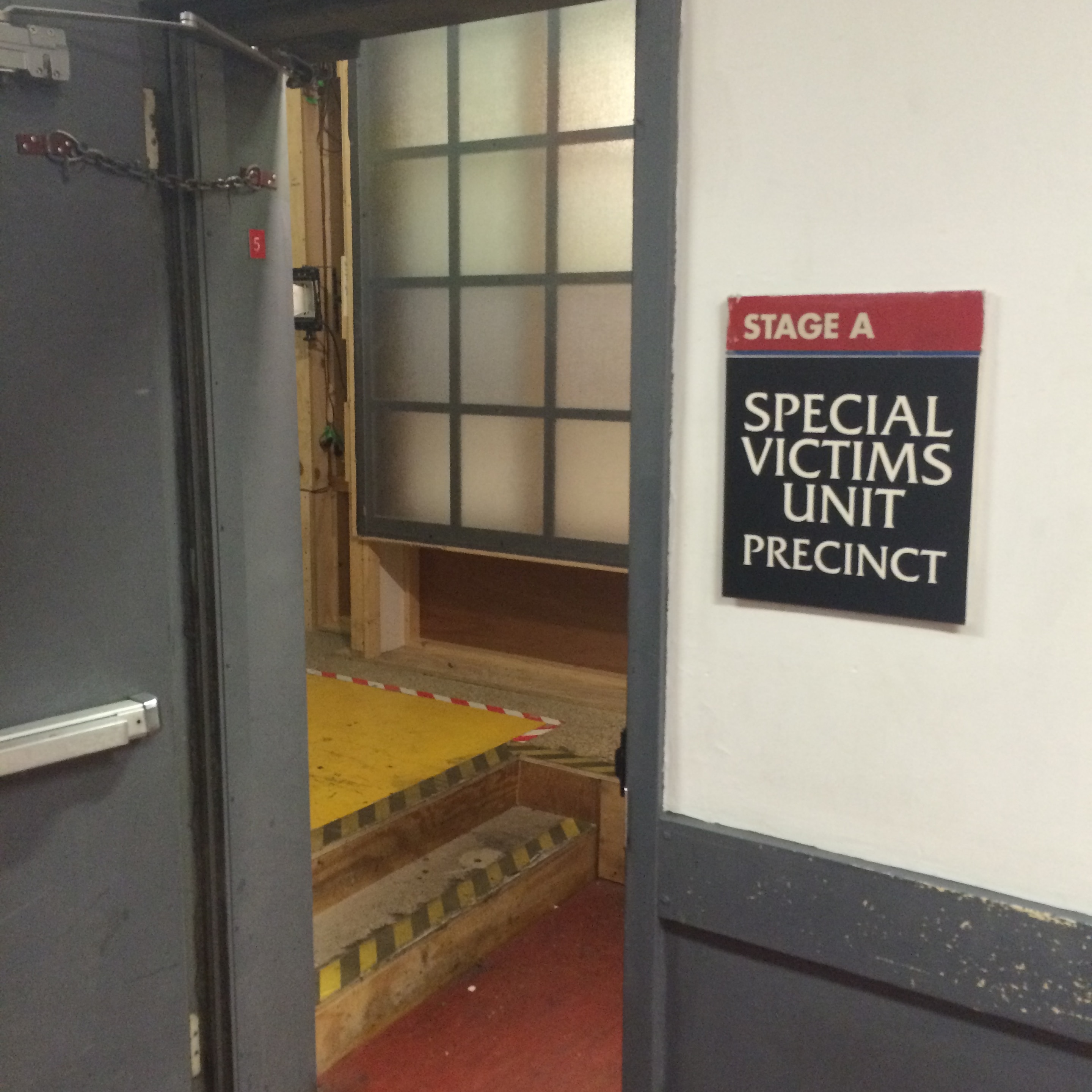 Law & Order: Special Victims Unit: Visit the SVU Set! Photo: 1950681