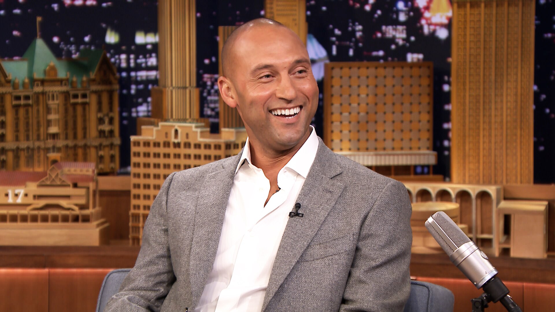 Watch The Tonight Show Starring Jimmy Fallon Interview Derek Jeter's