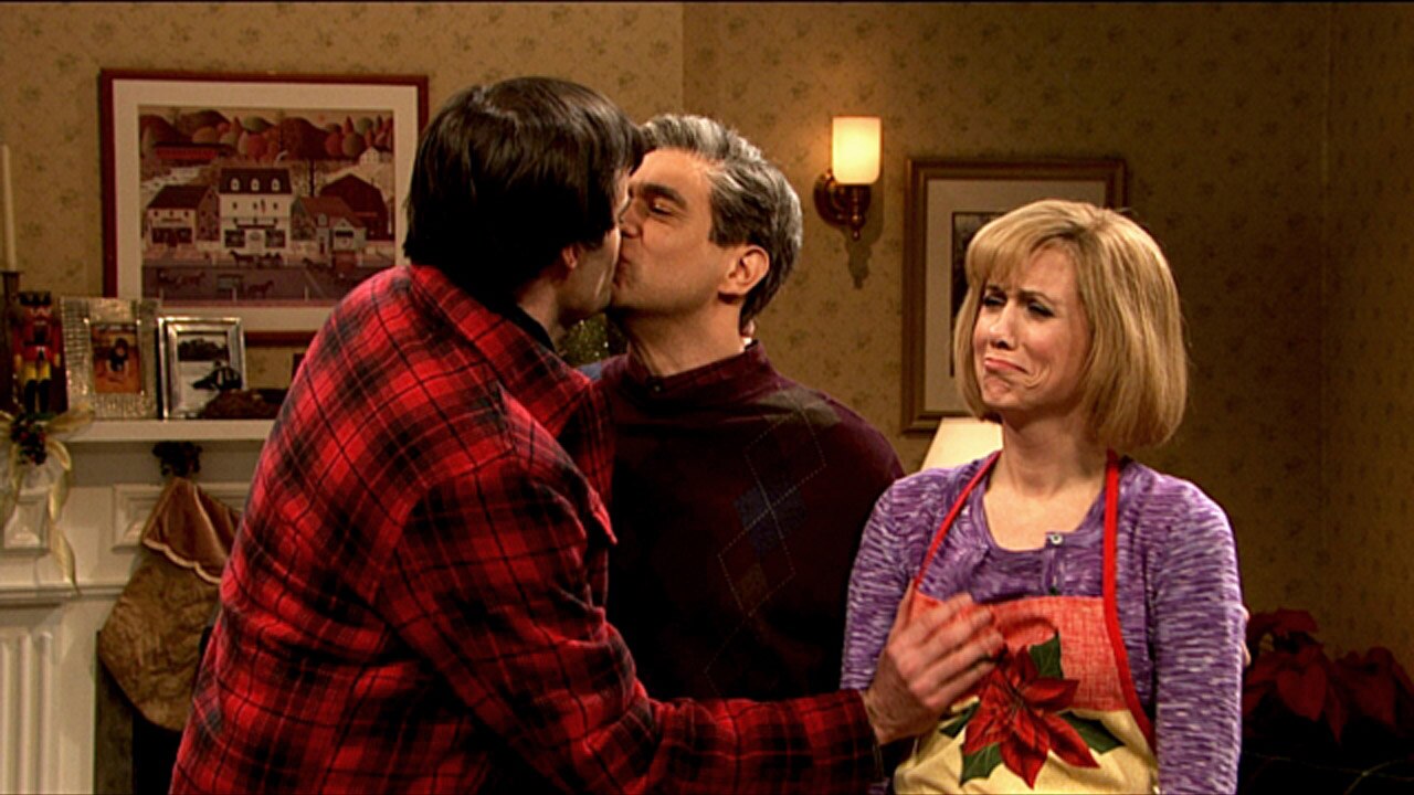 Watch Saturday Night Live Highlight Kissing Family Austin Brings His