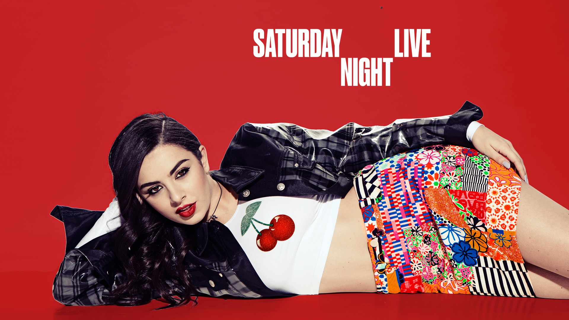 Saturday Night Live Martin Freeman and Charli XCX Bumper Photos Photo 2143681