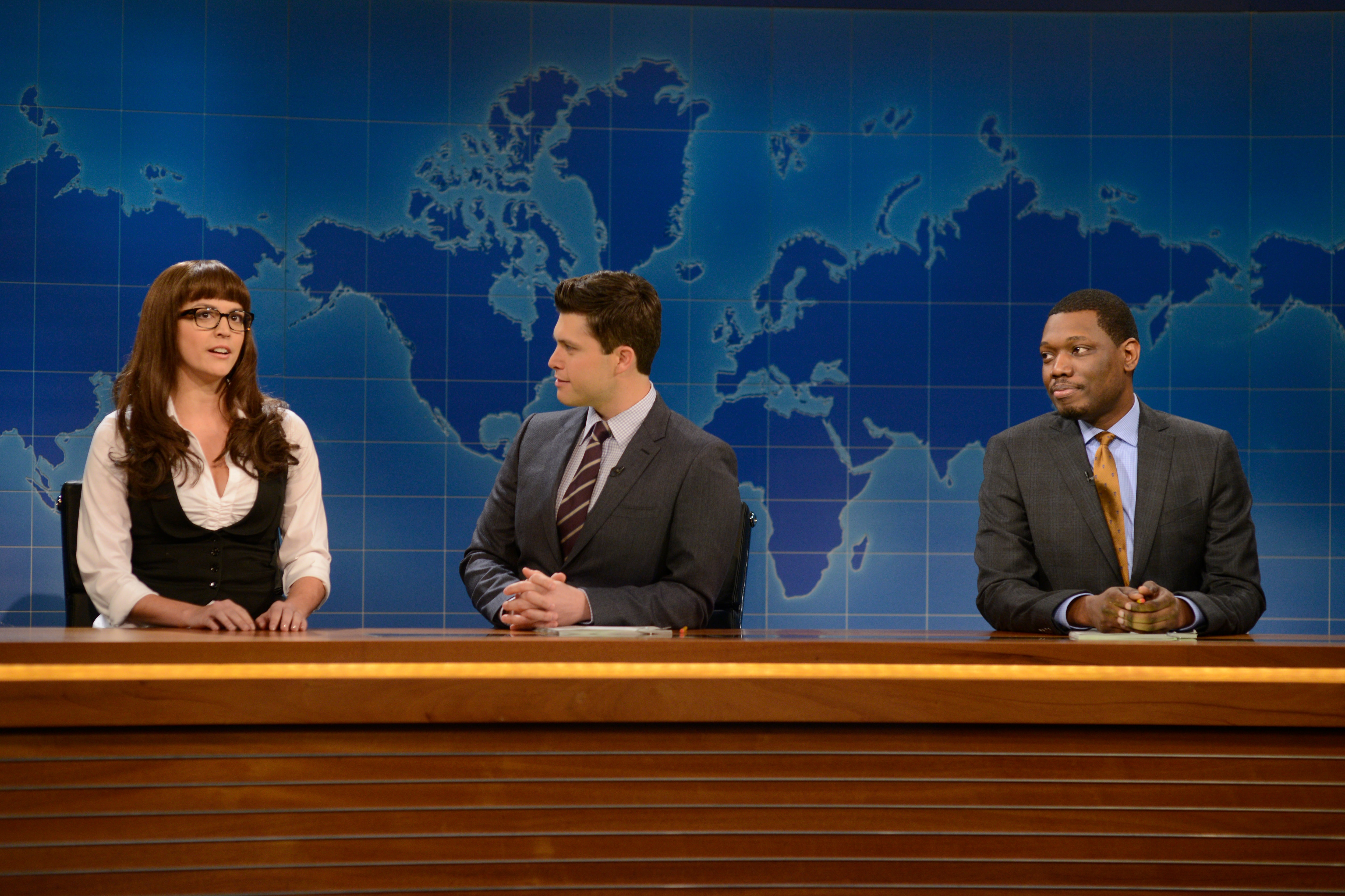Saturday Night Live: From the Set: Martin Freeman and Charli XCX Photo ...