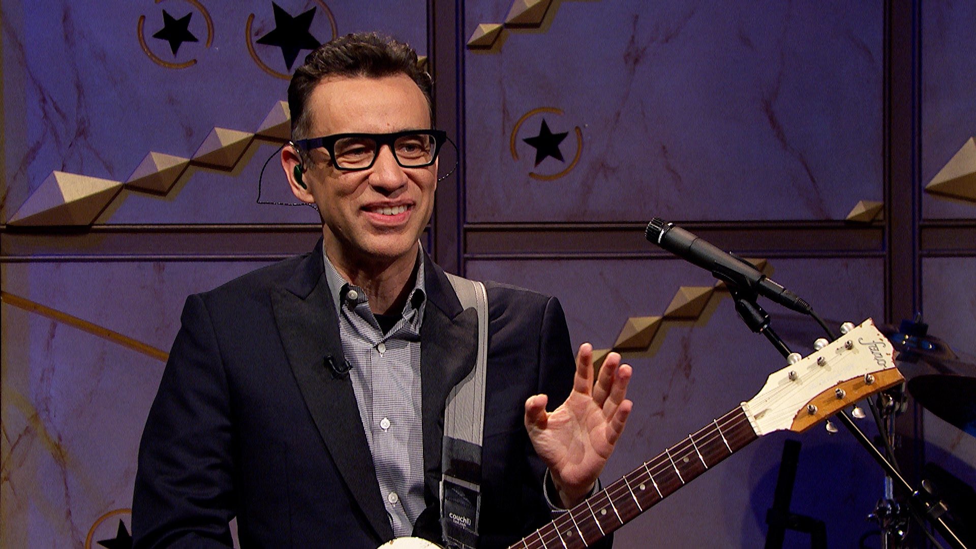 Watch Late Night with Seth Meyers Highlight: Fred Talks: Fred's New Cop