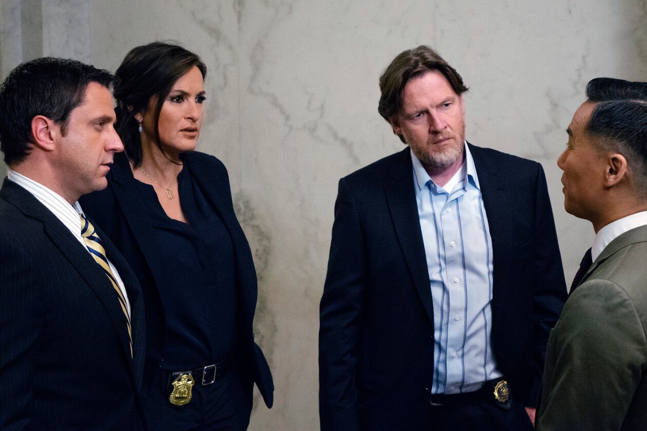 Law & Order: Special Victims Unit: Photos from "Thought Criminal" Photo - Law And Order Svu Season 13 Episode 3 Cast