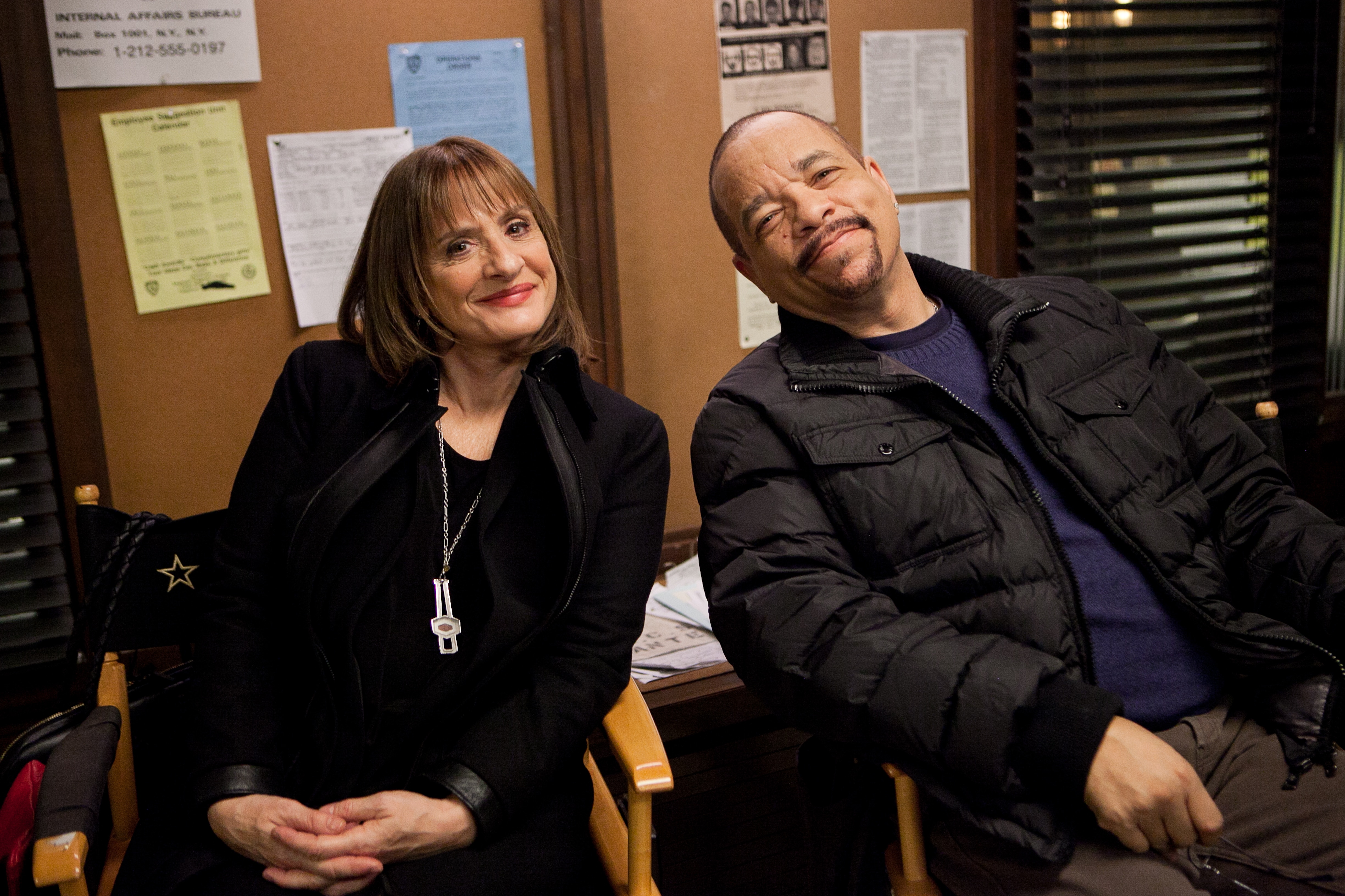 Law & Order: Special Victims Unit: Behind the Scenes of SVU Photo - Law And Order Svu Season 13 Episode 3 Cast