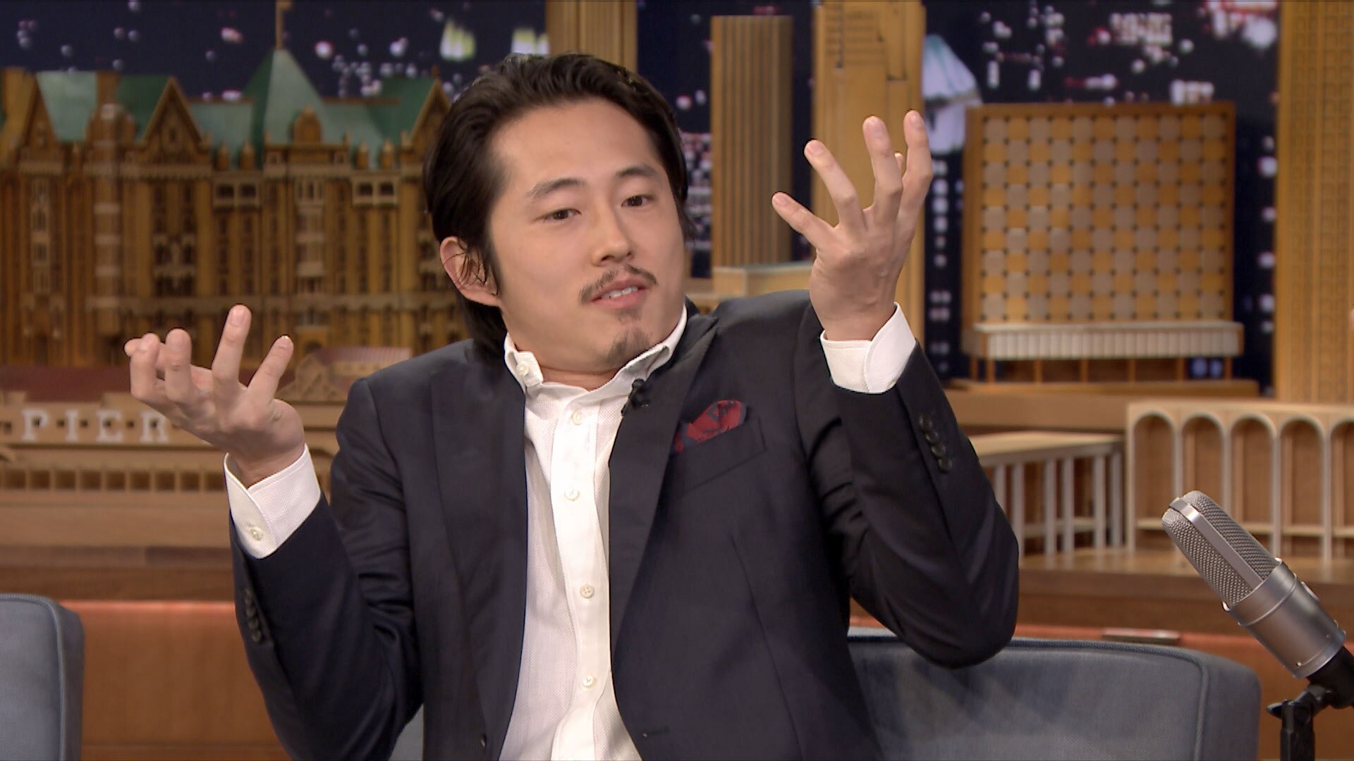 Steven yeun